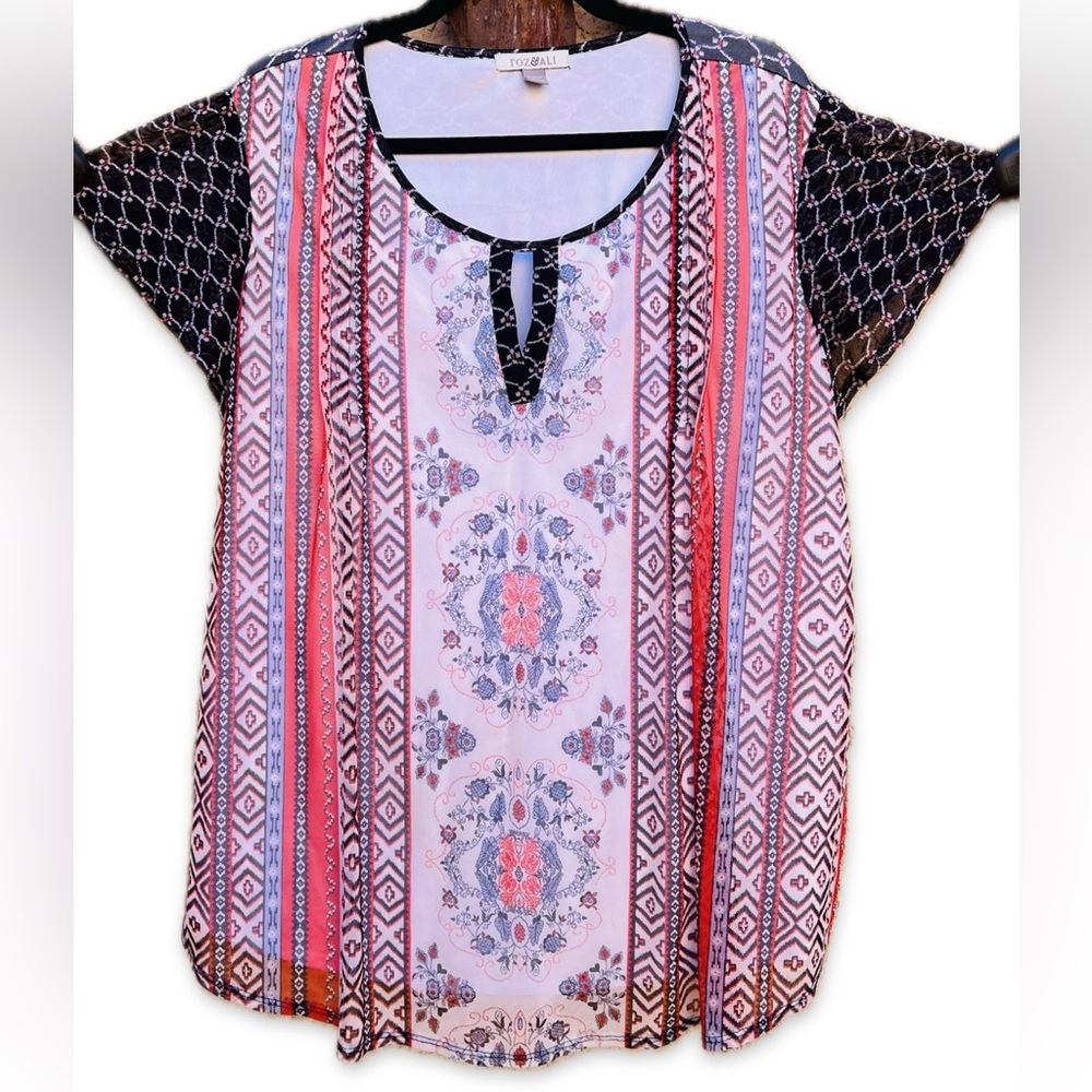 Roz & Ali Patterned Blouse